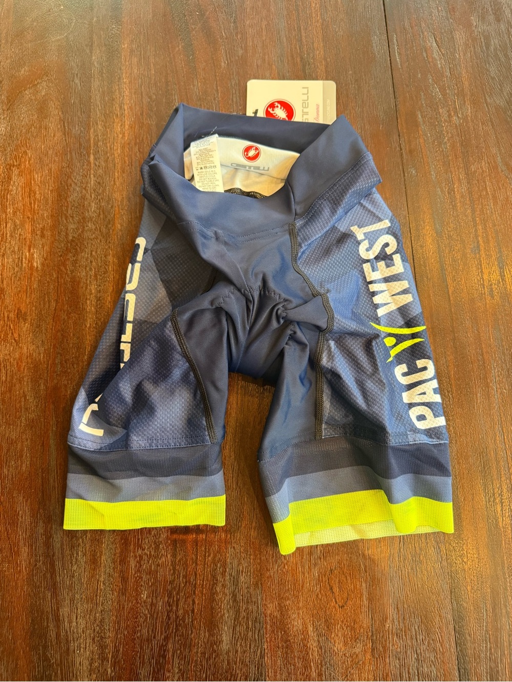 NWT Castelli Women’s Aero Road Cycling Bottoms Size Medium